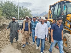 CEC Dr. Mohd Jaffer Akhoon Visits Landslide-Affected Areas of Khawos and Namsuru.