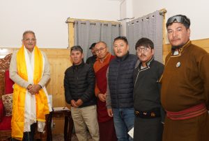 Hon’ble LG Kavinder with delegation from Nyoma