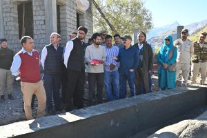 Chief Secretary Ladakh Visits Drass, Reviews work of Tourism Site and Pays Tribute at Kargil War Memorial.