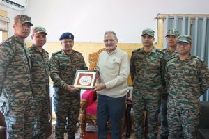Major General Praveen Chhabra calls on Lt Governor Kavinder Gupta.