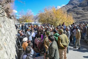 CEC, DC Kargil Conduct Extensive Tour of Barsoo Block; First-Ever Visit to Remote Itchu Village.