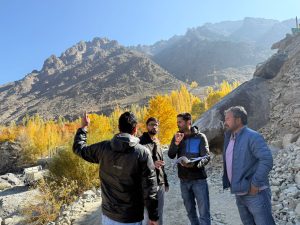 DC Kargil reviews tourism development projects at Sangam View Point.