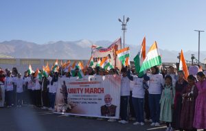 LG Kavinder flags off Unity March on Rashtriya Ekta Diwas.