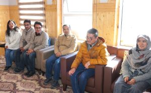 JKAS officers express gratitude to LG Kavinder Gupta for elevation of Moses Kunzang as Administrative Secretary.