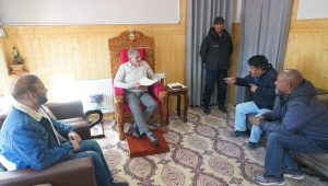 Delegations call on LG Kavinder Gupta.