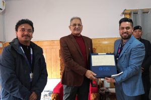 Various delegations call on LG Ladakh.