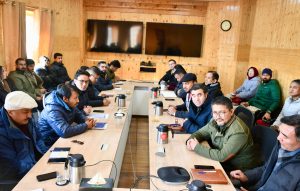 Chief Secretary Shri Ashish Kundra interacts with JKAS Officers in Leh.