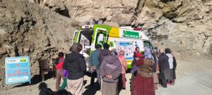 Smile Foundation, in collaboration with the CDSL-Ladakh Team, successfully organised an awareness programme on Myopia and Cataract in Gya-Miru Village, Ladakh.