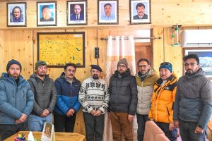 Shargole delegation calls upon CEC Kargil, Dr Jaffer Akhoon.
