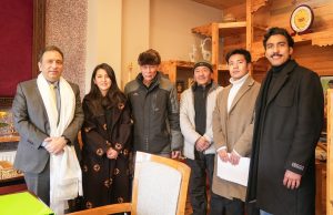 Delegation of ALHGHA calls on Chief Secretary, Ladakh.