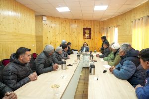 Delegation of Transport Associations calls on Chief Secretary, Ladakh.