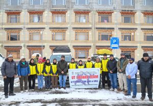CEC Kargil Dr. Jaffer Akhoon Flags Off UT Ladakh U-17 Karate Team for 69th National School Games.