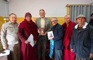 Various delegations call on LG Ladakh.