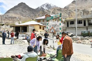 Apricot Blossom Festival 2026 Draws Tourists to Kargil’s Blooming Orchards with Cultural and Adventure Experiences.