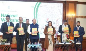 L-G Vinai Kumar Saxena’s push, Ladakh Administration signs MoU with Lulu Retail for export of Ladakhi apricots globally 1000 MT of Ladakhi apricot to be exported this season, marking a quantum jump from 1500 KG till last year.