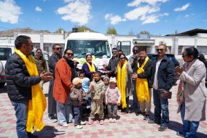 Administrative Secretary School Education Hands Over Force Traveller to Support Students in Chushot.
