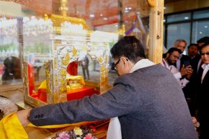 Union Minister Kiren Rijiju visits Jivetsal Choglamsar for Holy Buddha Relics Exposition.