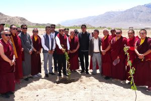 L-G Vinai Kumar Saxena launches plantation of 2100 cherry saplings at Phyang.