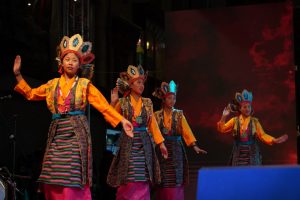 10th Evening of Cultural Celebrations Fills Leh Main Market with Music, Folk Traditions and Spiritual Spirit.