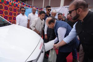 In a first, L-G VK Saxena inaugurates five EV Charging Stations across Ladakh.