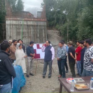 Chief Secretary Ashish Kundra reviews development projects in Kargil, inspects key infrastructure works.