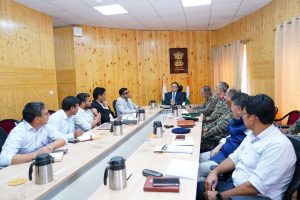 Chief Secretary reviews and monitors progress of BRO projects in Ladakh.