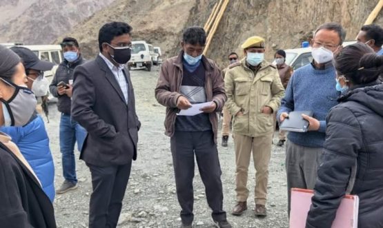 Chairman DDMA Leh visits Rumbak containment village