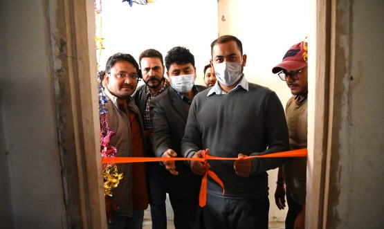 DC Kargil inaugurates solar power plant at GMDC Zanskar (2)