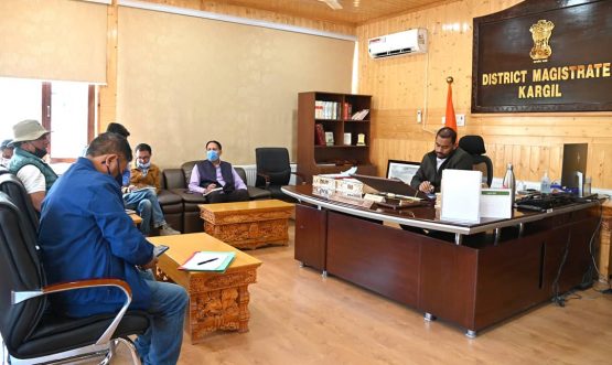 DC Kargil reviews arrangements for conduct of 1st LG Horse Polo Cup at Drass (4)