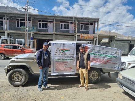 PDD Kargil relays public announcements appealing people for judicious use of electricity (1)