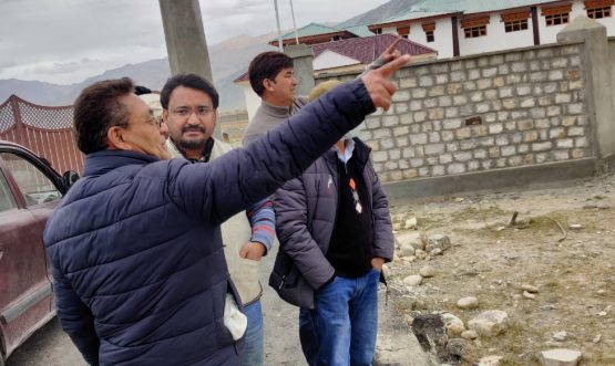 SE PWD Kargil assesses feasibility of upcoming projects at GMDC Zanskar (1)