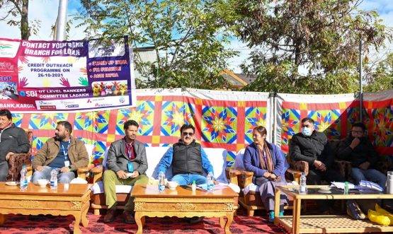 SBI Lead Bank Kargil organizes Credit Outreach Programme under Azadi Ka Amrit Mahotsav (4)