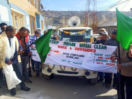 DC Kargil flags off awareness vehicle on National River Festival, 2021 (3) – Copy