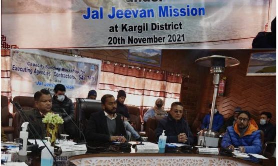 Daylong workshop for Executing Agencies, Contractors, ISAs, TPMs under JJM held in Kargil (1)