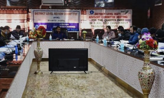 DC Kargil chairs DCC, DLRC meeting, stresses on collaborative efforts by banks (1)