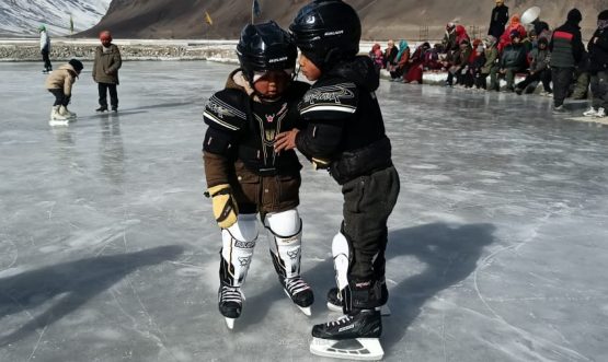 Social Welfare Society Salapi begins 15-day long ice-skating coaching in Zanskar