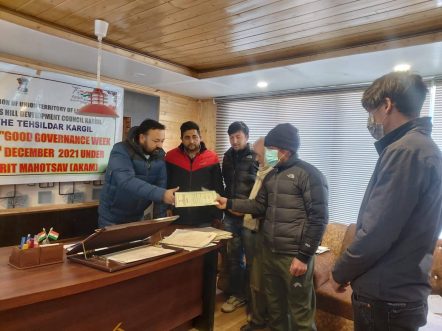 Good Governance Week begins in Kargil district, 391 LRCs issued (2)