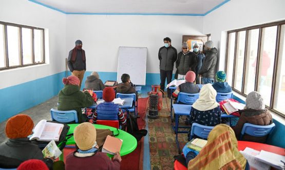 CEC inspects winter tuition centers at Minji, TSG block (4)