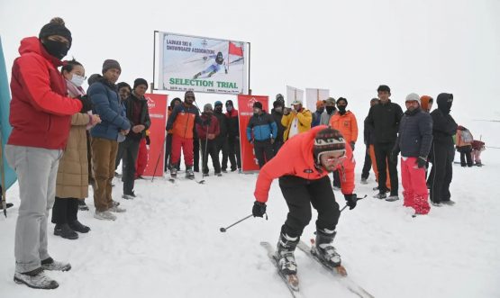 EC Tourism flags off Ladakh Snow Ski Team for upcoming National Snow Skiing Tournament