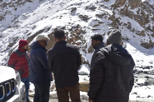 EC Razvi visits proposed site for construction of rock garden (4)