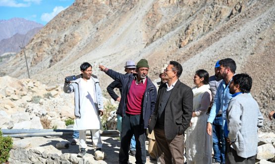 EC Works inspects land feasibility, technical aspects for installation of solar submersible pump (4)