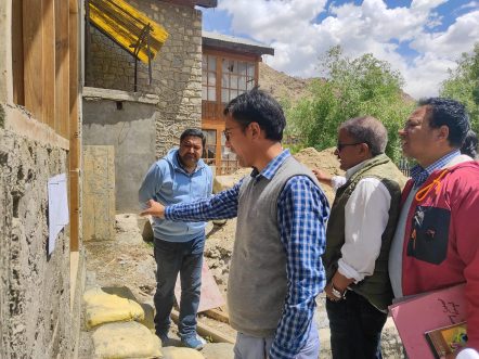 EC RDD inspects work on under-construction primary school building at Balti Bazaar (2)