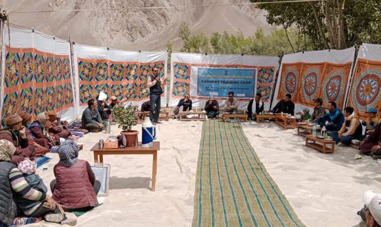 Agriculture Department Zanskar organizes training program for farmers (7) – Copy (1)