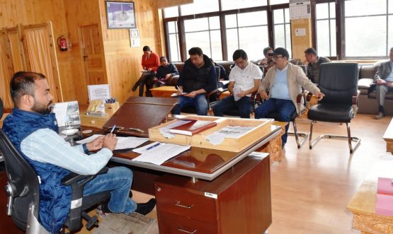 DC Kargil chairs meeting to identify donors for community support to TB patients (1)