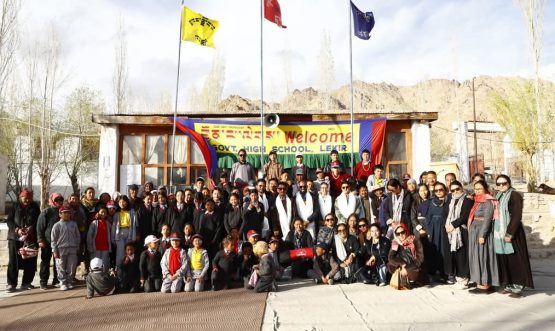 DC Leh Santosh Sukhdeve Distributes Archery Equipment at Government School Likir.