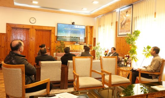 Chief Secretary Dr. Pawan Kotwal Chairs Review Meeting on Hanle Dark Sky Reserve.