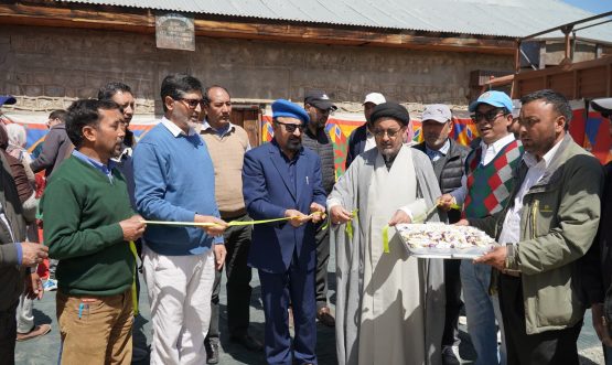 CEC Dr. Mohd Jaffer Akhoon Distributes Button Mushroom Units to SHGs in Kargi.