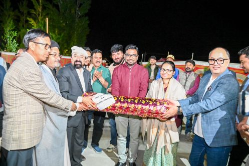Kargil Honors Outgoing DC Srikant Balasaheb Suse with Farewell Ceremony