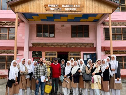 Department of Education GDC Kargil organise one day field visit for students.