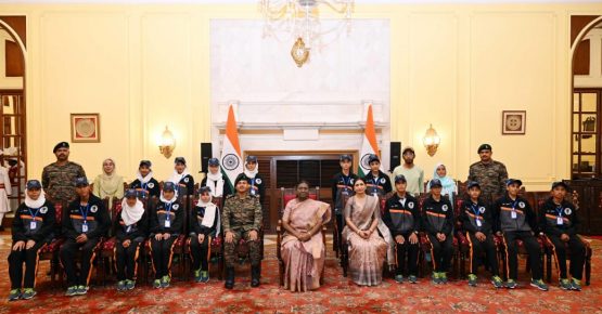 A Momentous Encounter: Students from Drass Meet the Hon’ble President of India.